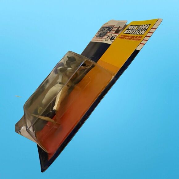 Sealed Vintage 94 MLB Starting Lineup MN Twins Dave Winfield Brian Harper Figure - Picture 7 of 16